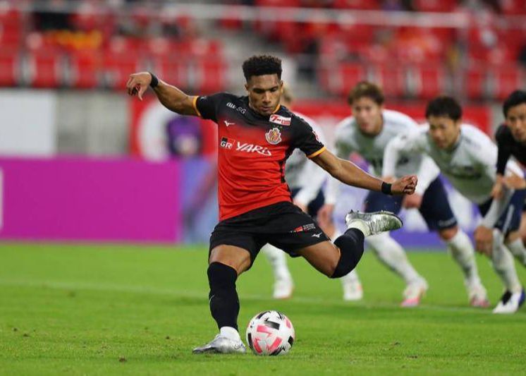 Funcionario de Nagoya: Ayuda exterior Mateus se rompió el ligamento cruzado anterior izquierdo y regresó a Brasil para recibir tratamiento