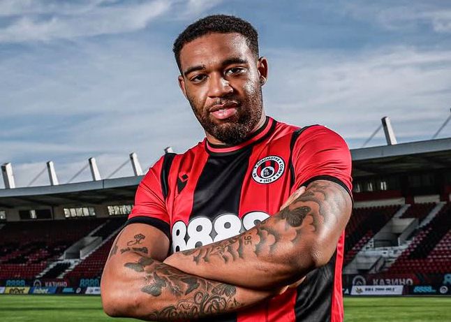 Oficial: Abby, ex jugadora del Liverpool, ficha por el Lokomotiv Sofia con un contrato de dos años