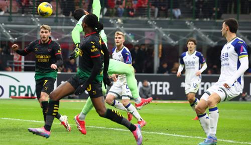 AC Milán vs Hellas Verona