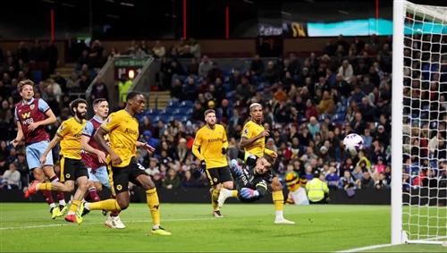 Burnley contra lobos