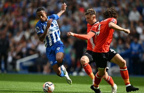 Luton Town contra Brighton