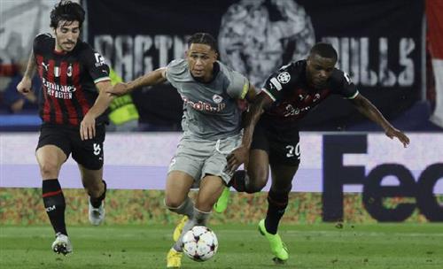 Milán vs Salzburgo