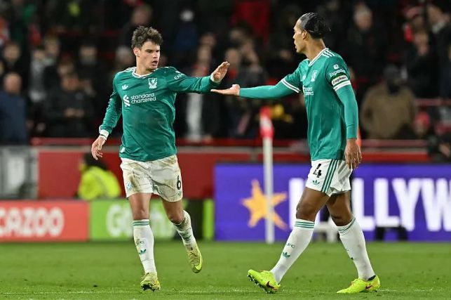Joe Cole: Van Dijk y Konate fueron malos defensores, Kyle Kates también estuvo terrible en la primera mitad