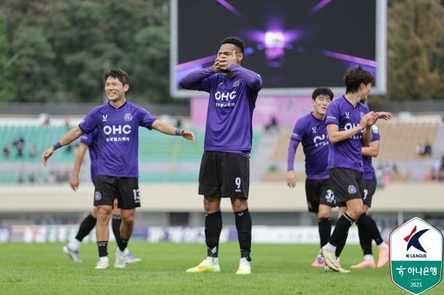 Anyang Sky Domination Motta: Ha prestado especial atención a la práctica del balón con la cabeza desde que era niño y su objetivo es ganar al menos 2 veces en los play-offs.