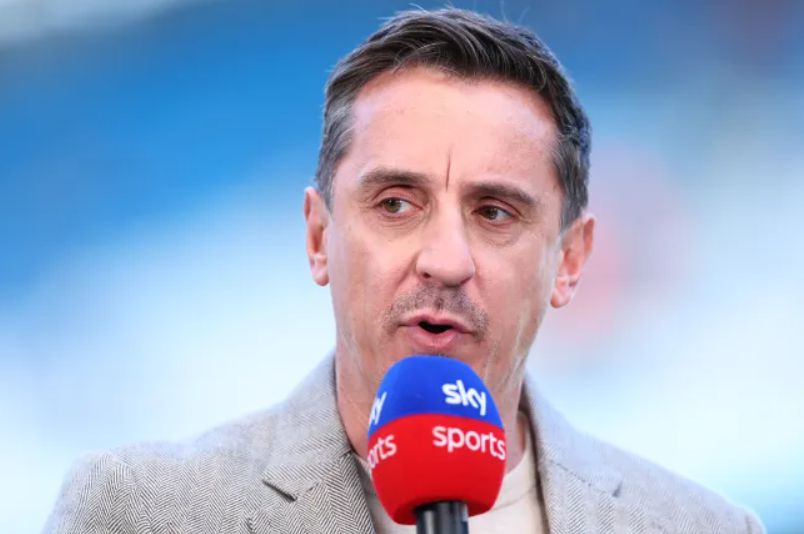 Neville: Soy optimista sobre el Arsenal, pero será difícil lidiar con Sunderland y pronostico un empate 1-1 entre los dos equipos.