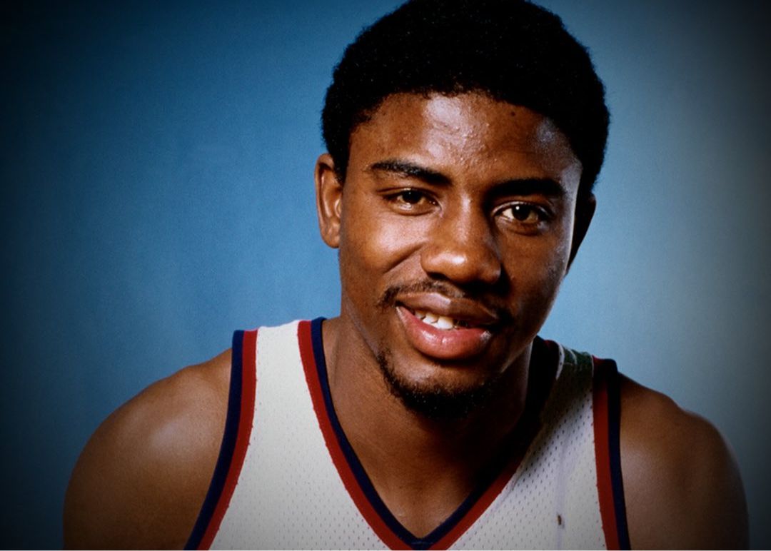 Oficial de Viola: Condolencias al padre de Richardson, el ex guardia de la NBA Michael