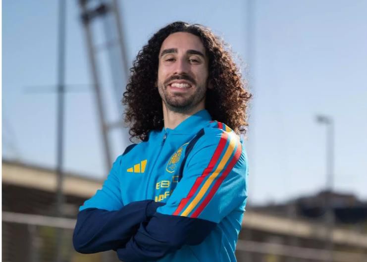 Cucurella: Espero ganar Georgia el sábado para no tener que sufrir la semana que viene