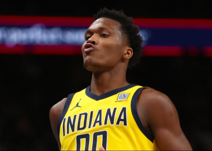 Marcelin acertó 8 de 12 tiros en los tres cuartos y anotó 26 puntos. Se retiró anticipadamente por dolores en el pie derecho.