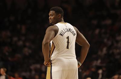 ¡Lidera el equipo! Poole, Zion y Murphy anotaron en cifras dobles en el entretiempo