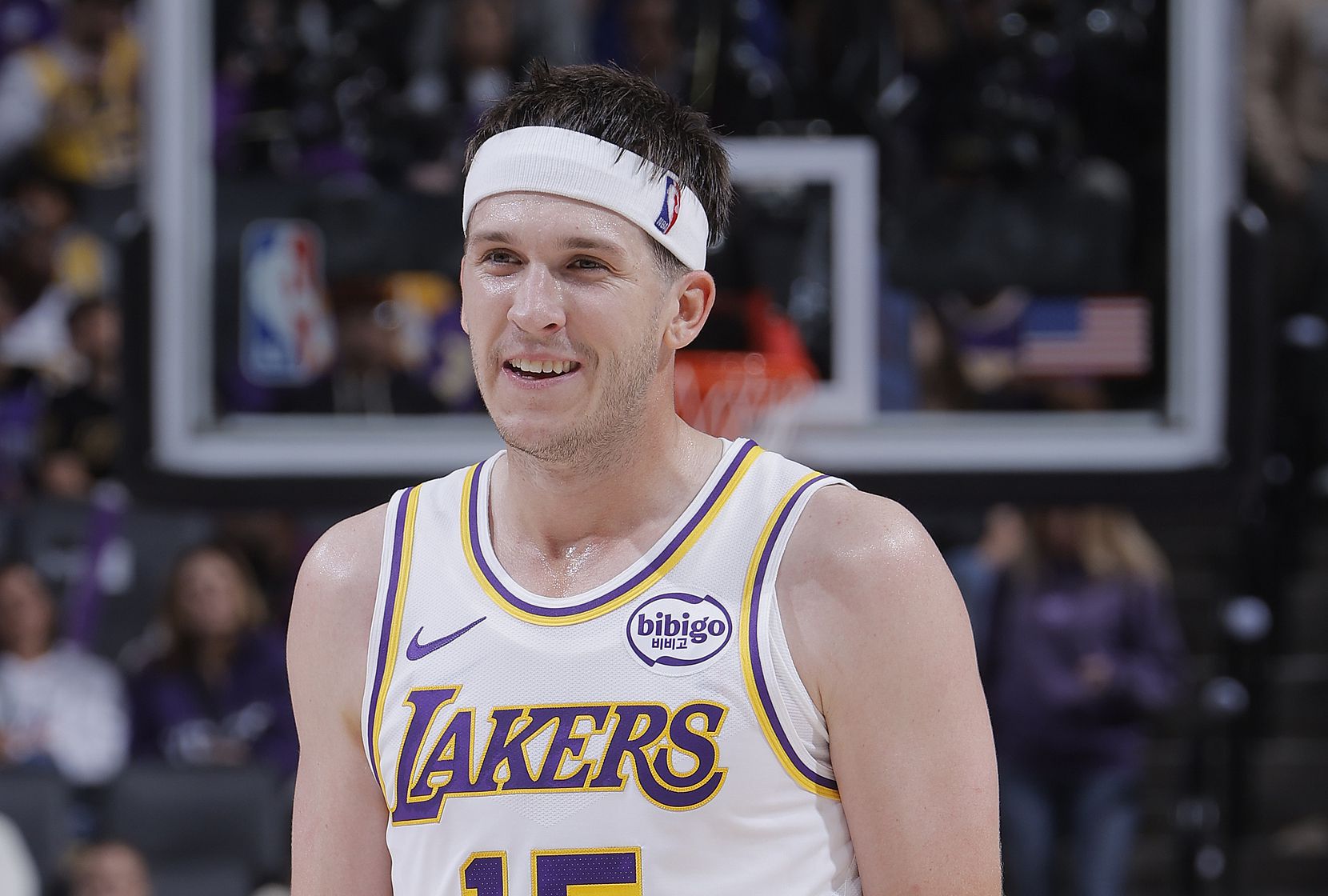 Redick: Reaves es duda para el partido de temporada regular contra Hawks