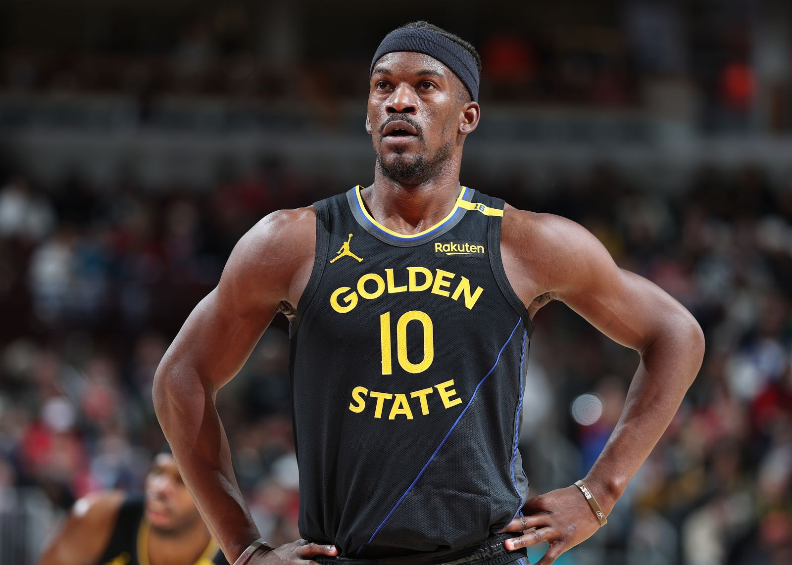 Cole: Butler tiene dolor de espalda y es dudoso que juegue mañana. También necesita controlar su condición física para perseguir su sueño.