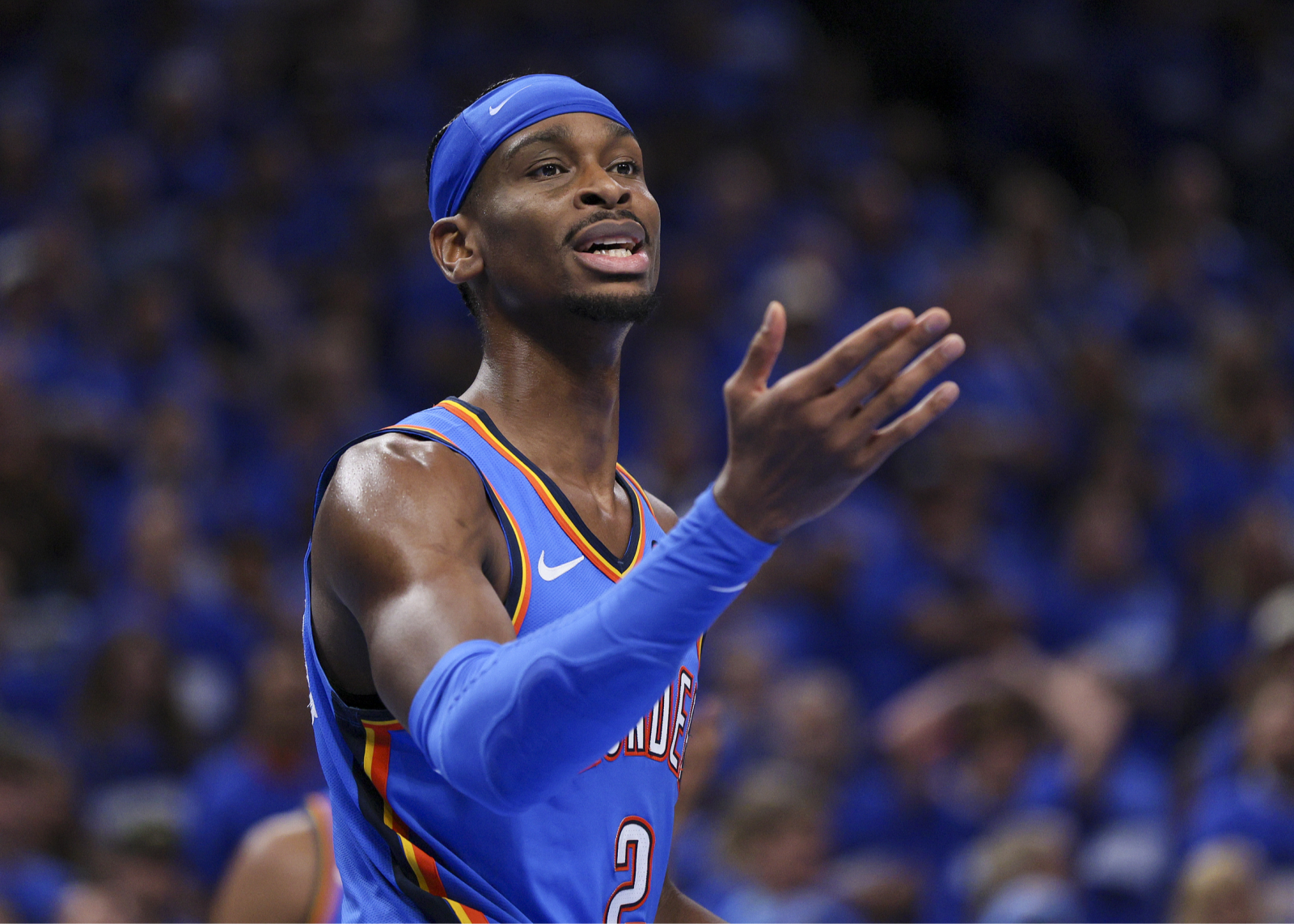 Por cuarta vez esta temporada, SGA tiene más de 30 tiros y no más de 5 tiros libres en un solo juego, ocupando el primer lugar en la liga.