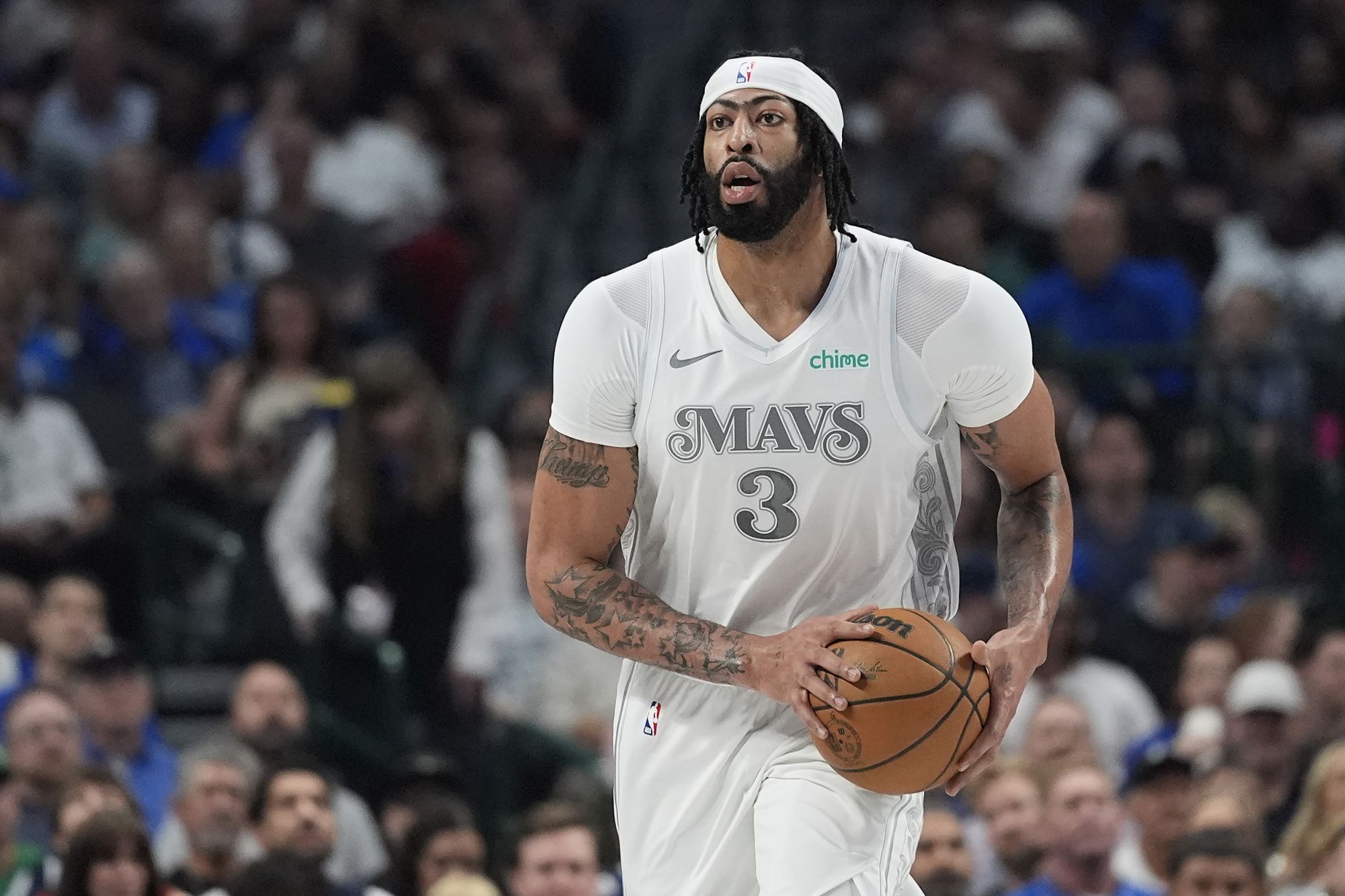 Meiji: La cantidad de partidos jugados por los de cejas pobladas en los Mavericks no es tanto como los más de 30 que jugó Doncic en los Lakers la temporada pasada.