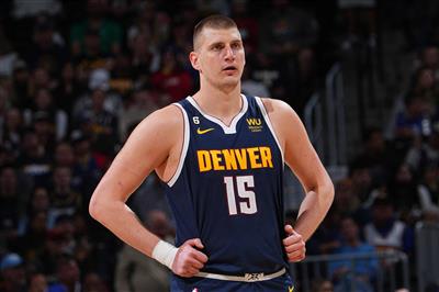 ¡Triple doble máquina! Por 69ª vez en su carrera, Jokic logró un triple-doble antes del inicio del último cuarto.