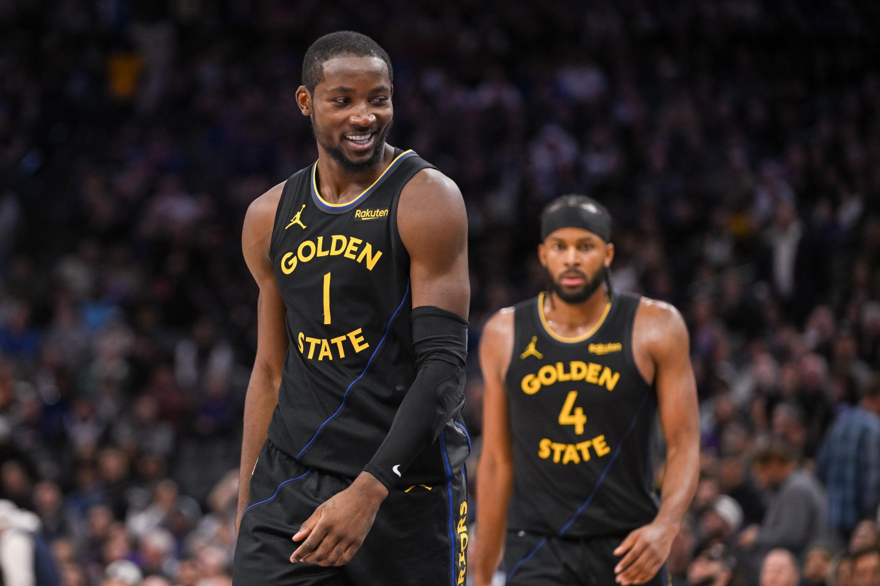 Reportero del equipo: Kuminga continúa perdiéndose el partido de los Warriors contra los Pelicans debido a una lesión en la rodilla